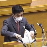 劣化止まらぬ県議会 不安感漂う 原稿棒読みの大塚議員